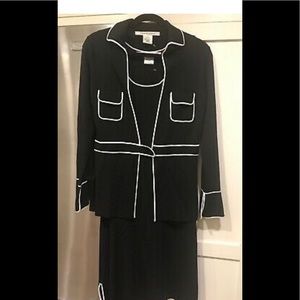 Max Studio 2 Piece Black and White Knit Suite